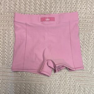 ALO Yoga Women's Light Pink (candy heart pink) micro Shorts